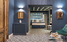 Palazzo Arone dei Baroni di Valentino